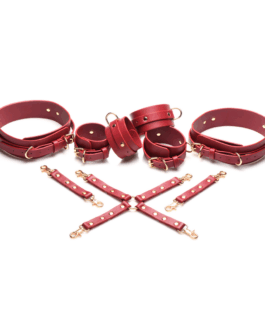 Crimson Captive – Dijbeen, Pols en Enkel Hog Tie Beperkingen – Rood