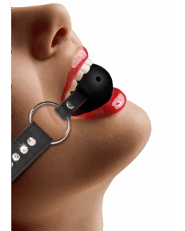 Ademend Ball Gag met diamanten gestikte straps