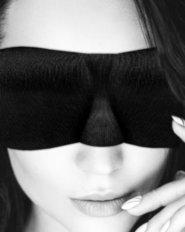 Satin Curvy Oogmasker